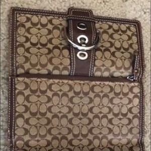 Coach wallet